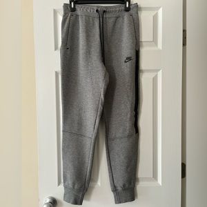 Nike Tech Fleece Pants - Grey